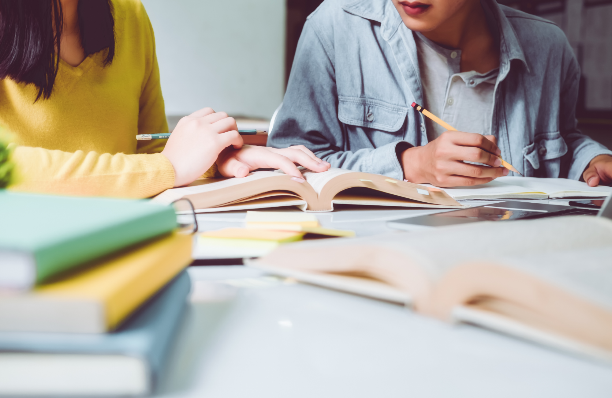 uczący się studenci